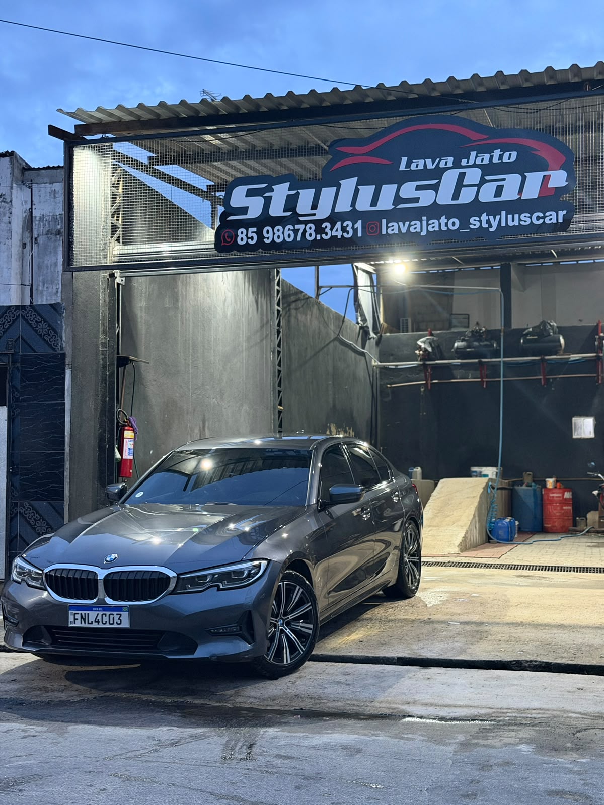 Veículo azul atendido pelo Lava Jato StylusCar - foto 6
